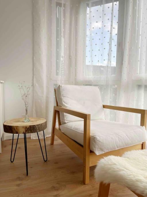 Appartement Calme Et Lumineux De 2,5 Pces Proche Lausanne Ecublens  Exterior foto